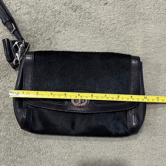 Coach - Picture 9 of 11